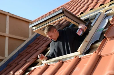 Pose de fenêtres de toit Velux à Accons